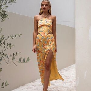 SABO Skirt Yumee Floral Halter Top and Skirt Set